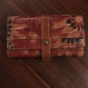 Patricia Nash 70s revival large clutch wallet